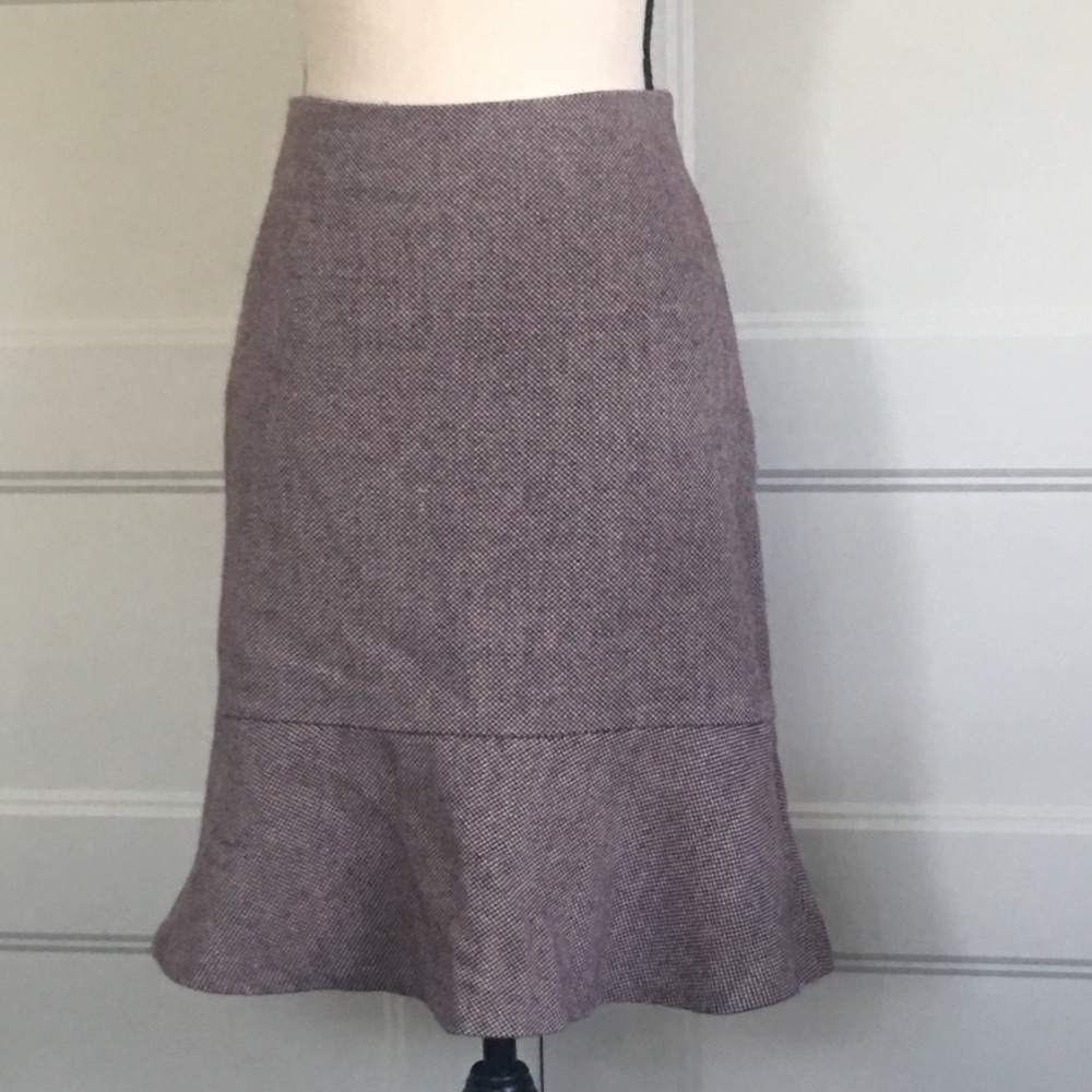 Banana Republic Wool Skirt in Burgundy Tweed
